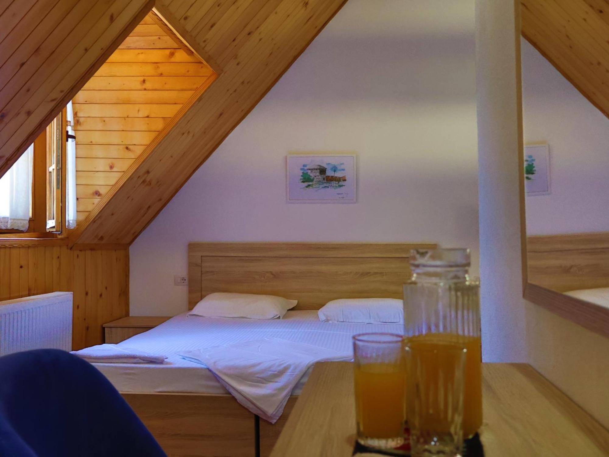 Mik Hotel Valbona Екстер'єр фото