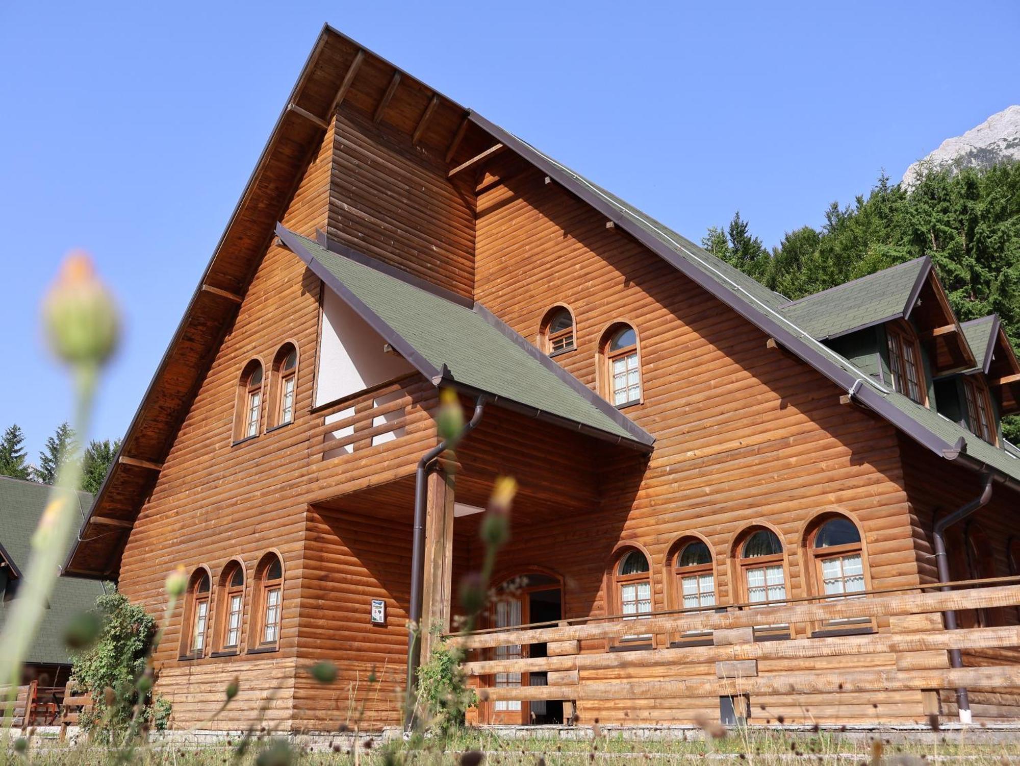 Mik Hotel Valbona Екстер'єр фото