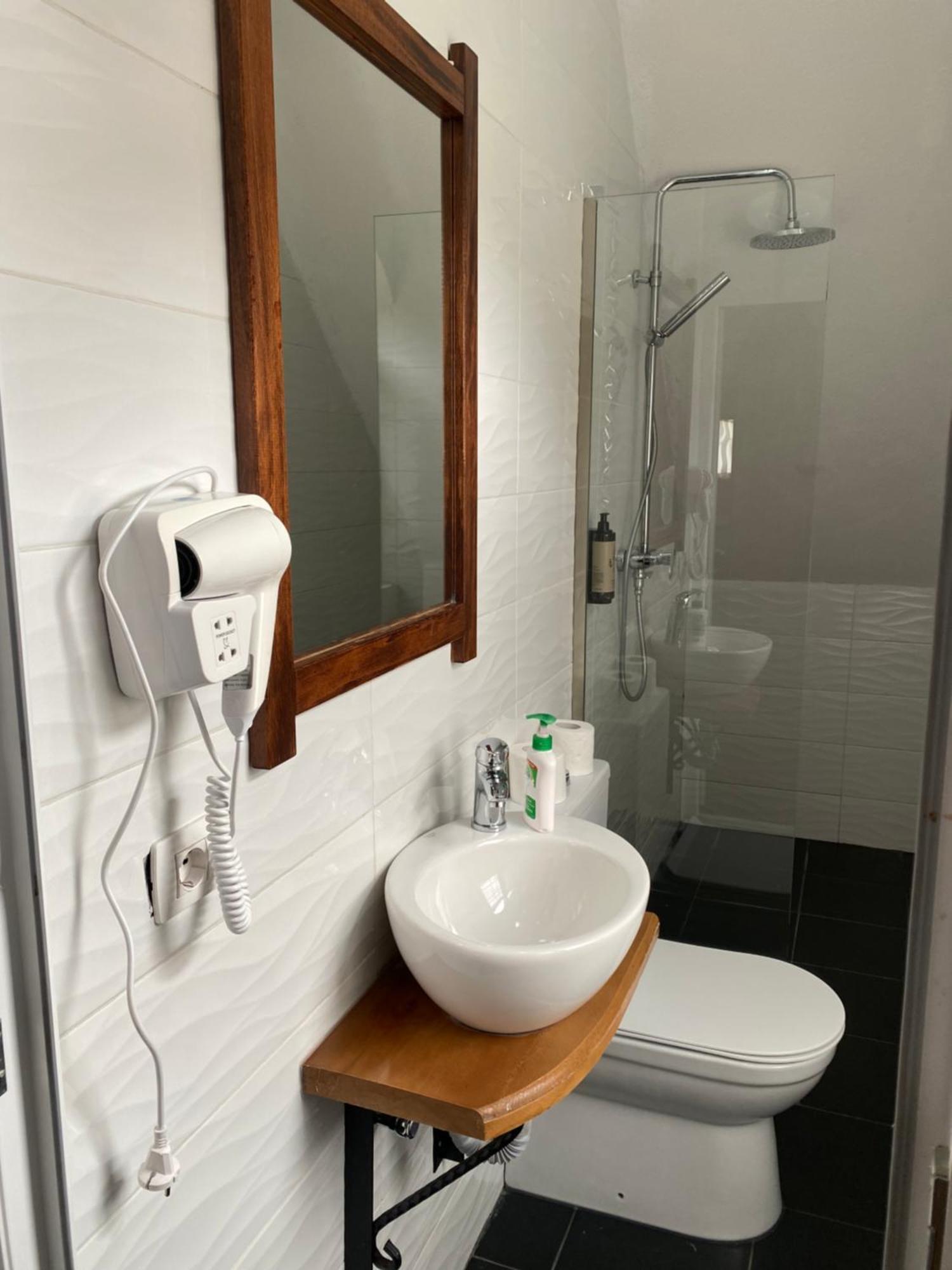 Mik Hotel Valbona Екстер'єр фото